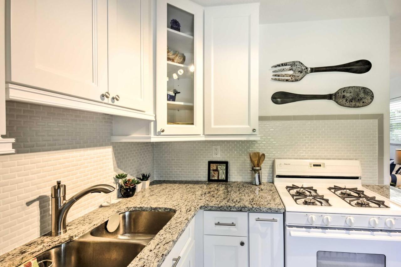 New Smyrna Beach Abode With Fire Pit, Walk To Beach! Exterior foto