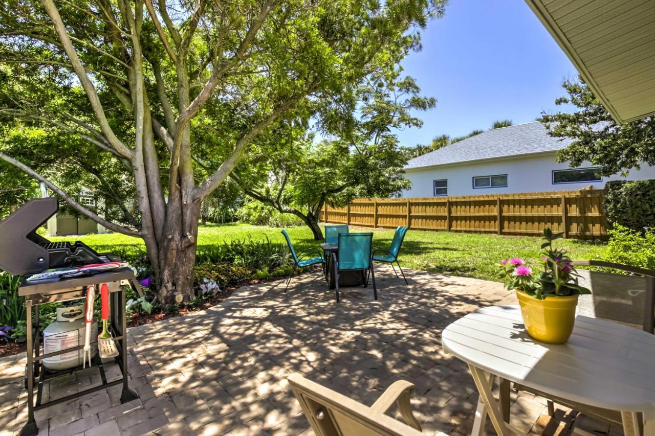 Villa New Smyrna Beach Abode With Fire Pit, Walk To Beach! Exterior foto